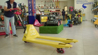 Гидравлическая ручная тележка (рохля), 2 т арт. 2TON SB